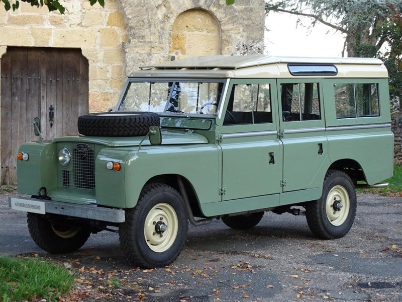 1969 Land Rover Series 2 - 1 1969 Land Rover Series 2 - 1
