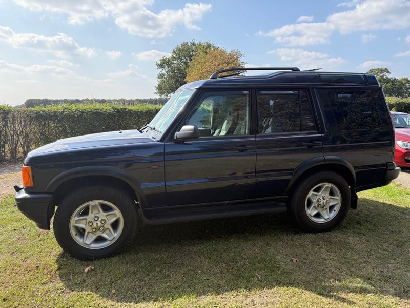 2000 Land Rover Discovery - 2 2000 Land Rover Discovery - 2