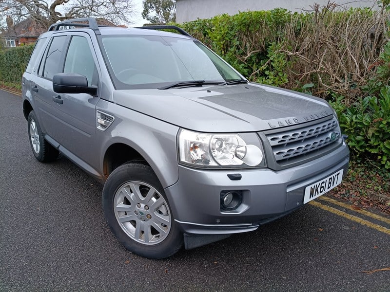 2011 Land Rover Freelander - 1 2011 Land Rover Freelander - 1