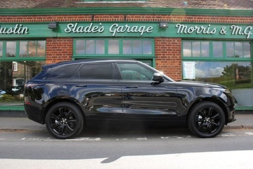 2018 Range Rover Velar R-Dynamic S VAT Q VERKAUFT
