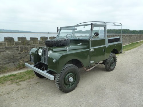 1954 LAND ROVER SERIES 1 - 86 – “HEARTBEAT” SOLD