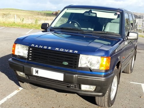 1995 Range Rover 4.6 HSE with 17K miles from new. VENDUTO