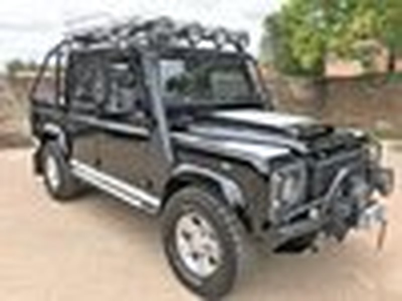 05/55 Defender 110 TD5 XS doublecab+massive spec