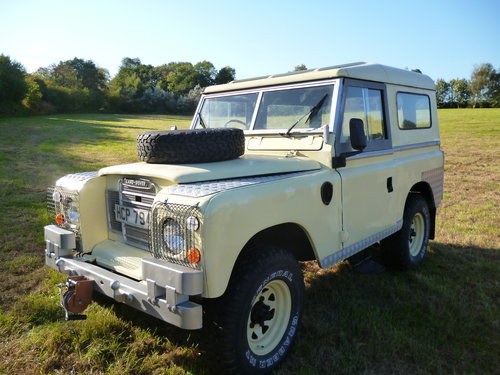 Classic 1974 Land Rover Series 3 88" For Sale