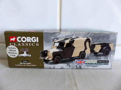 LAND ROVER & 2 WHEEL TRAILER-BRITISH ARMY 1:43 For Sale