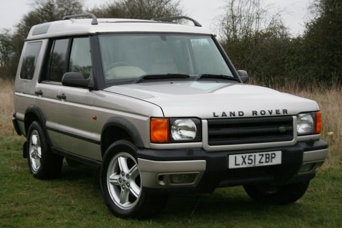 2001 Land Rover Discovery 2.5 TD5 ES Auto SOLD