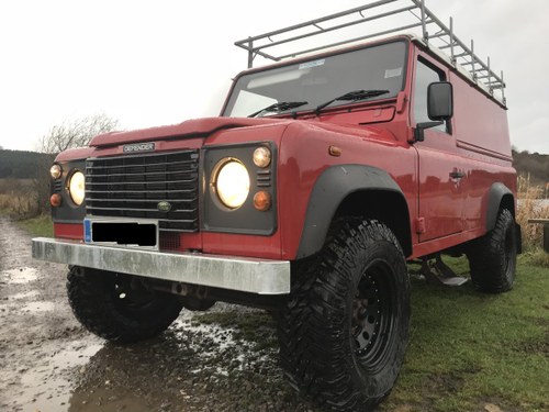 2004 Land Rover Defender 110, Td5, Great example! VENDUTO
