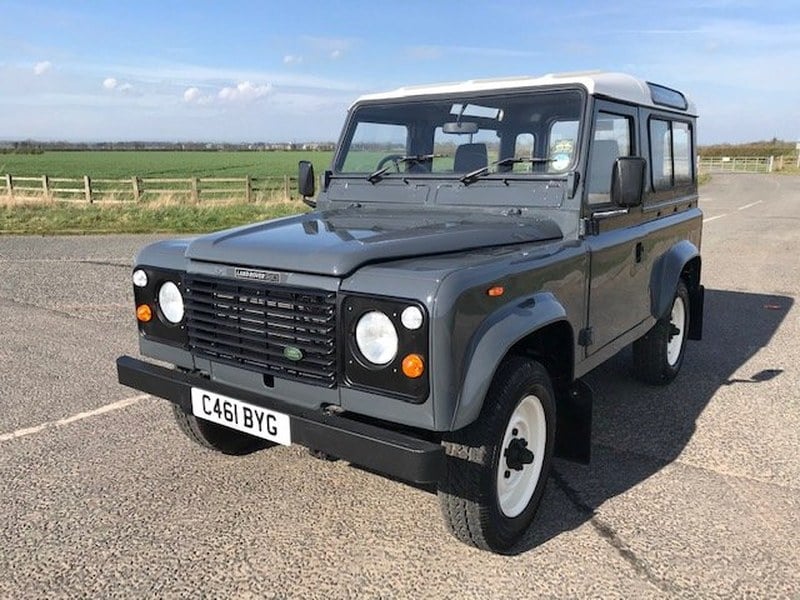 Land Rover® 90 *Power Steering* (BYG)