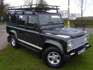 2007 Land Rover Defender 110 7 seat, only 18,000 miles  In vendita