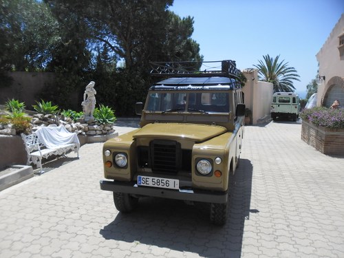 Classic Land Rover 109 Series III Station Wagon   1975 For Sale