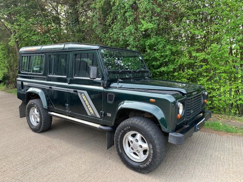 2000 LAND ROVER DEFENDER 2.5 110 COUNTY S/W TD5 5d 11 / 12 Seater For Sale