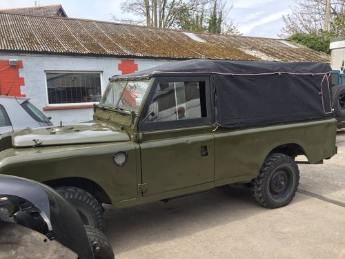 1980 Landrover series 3 109 x army Ffr x paras classic Kaufen Bei