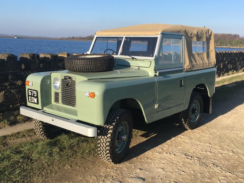 1963 LAND ROVER SERIES IIA – NUT AND BOLT REBUILD – GALV CHASSIS VENDUTO
