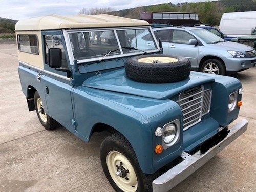 1973 Land Rover Series 3, 7 seater, Recon gearbox For Sale