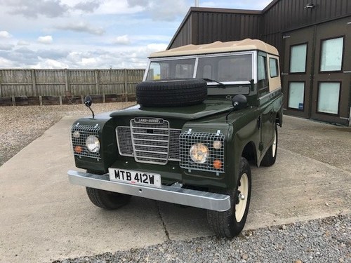 1977 Land Rover® Series 3 RESERVED In vendita