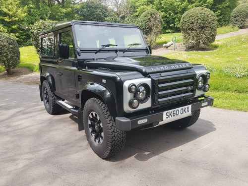 2011 LAND ROVER DEFENDER 90 TDCI COUNTY STATION WAGON XS In vendita