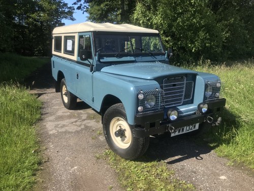 1980 Landrover series 3 109  2.225 petrot For Sale