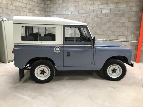Land Rover series 2a  1962 overdrive SOLD