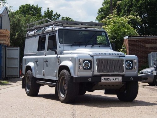 2011 Land Rover Defender 110 2.4 TDi XS Utility Station Wagon For Sale