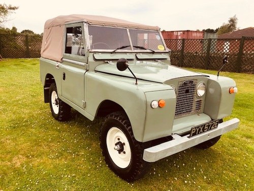 1967 Land Rover SWB Petrol 2.3 Complete Restored In vendita