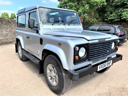 lovely 2006 Defender 90 TD5 County Station Wagon+just 71000m SOLD