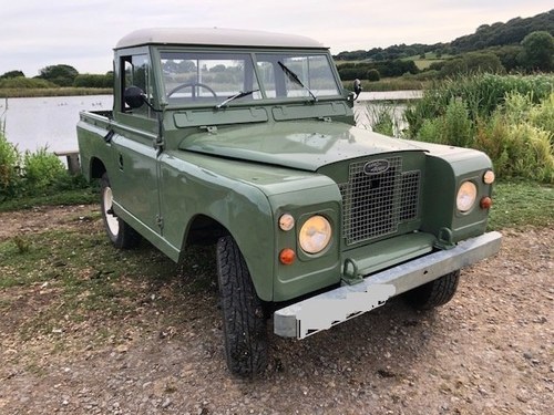 1970 Land Rover Series 2a - Original one used in Peter Rabbit 2!! SOLD