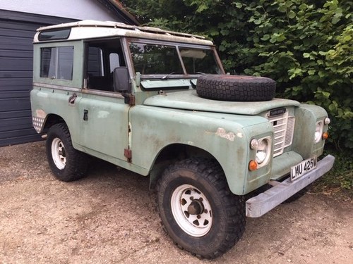 1981 Land Rover Series 3 Station Wagon with Safari Roof For Sale