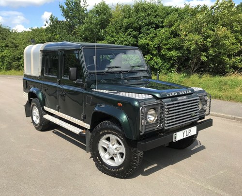 2004 DEFENDER 110 DOUBLE CAB XS Td5  *TOP OF THE RANGE MODEL* For Sale