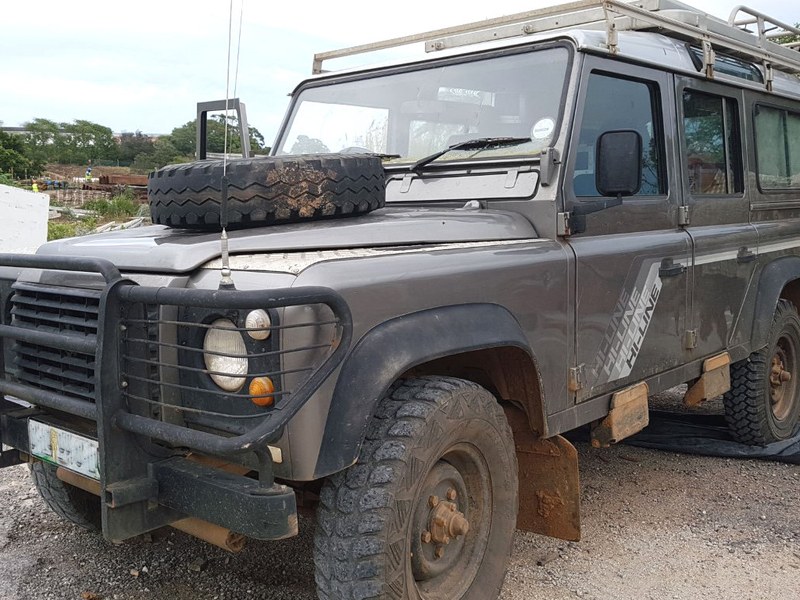 1991 Land Rover 110 Defender 5dr SW V8 (RHD)