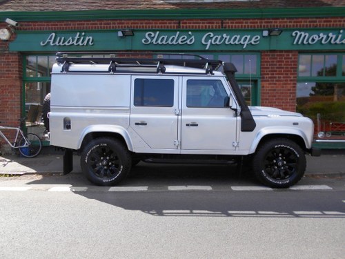 2015 Land Rover Defender TD XS Utility VENDIDO