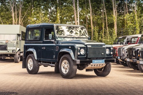 2015 Land Rover Defender 90 XS Station Wagon For Sale