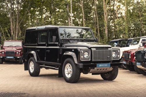 2015 Land Rover Defender XS Utility Wagon For Sale