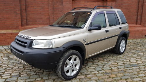 2003 LAND ROVER FREELANDER 2.5 AUTOMATIC HSE * ONLY 9000 MILES * VENDUTO
