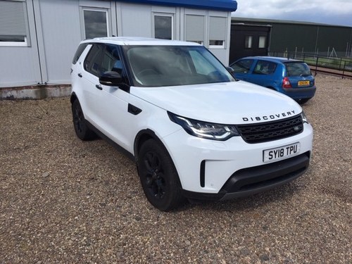 2018 Land Rover Discovery Commercial SE SOLD