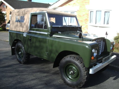 Land Rover Series 111 - Early Model Fully Restored SOLD