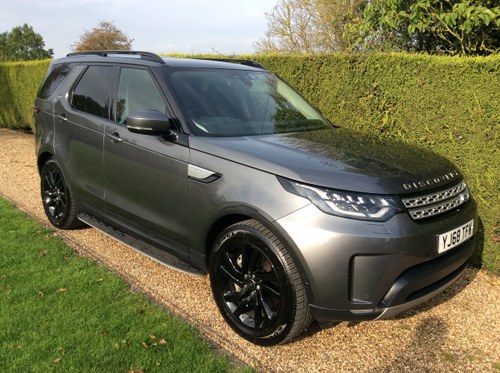 2019 Land Rover Discovery 5 Commercial 3.0 HSE + Rear Seats SOLD
