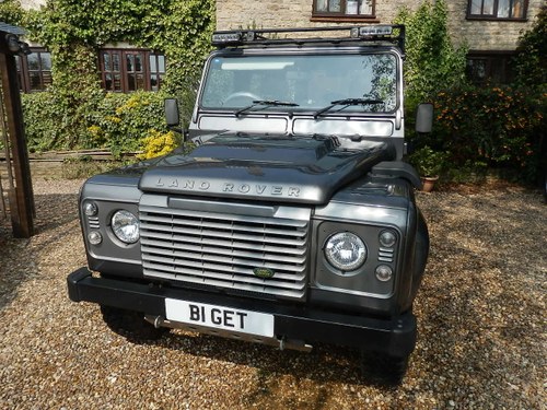 2009 Land Rover Defender 90 XS Station Wagon For Sale