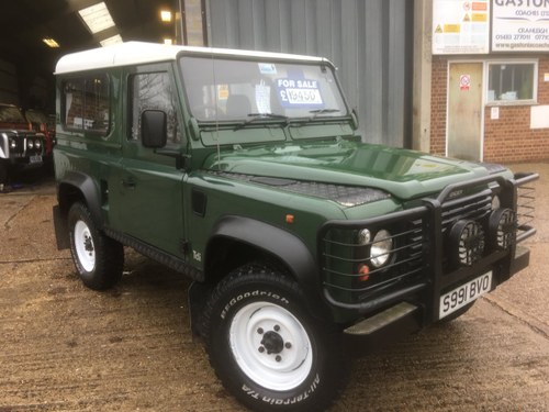 1998 Land rover Defender 300 tdi station wagon style For Sale