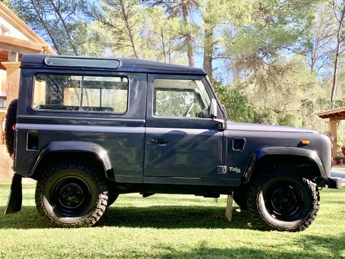 2000 LHD LAND-ROVER Defender 90 2.5TD5 HTOP 3p Till salu