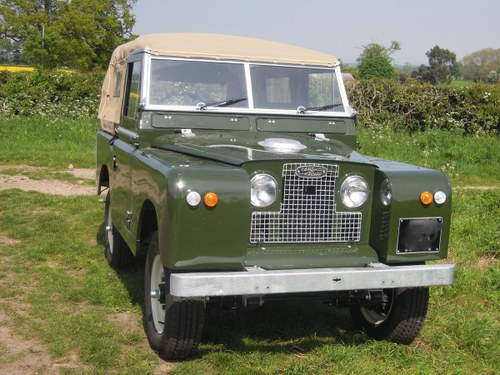 1959 Land Rover Series 2 Petrol Fully Restored In vendita