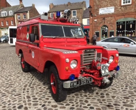 1972 Land Rover® Series 3 109 Fire Engine RESERVED VENDU