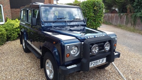 1997 Immaculate 9 seat Defender 110 in Baltic Blue For Sale