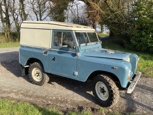1983 Land Rover Series III - Mechanically Restored & Patina For Sale by Auction