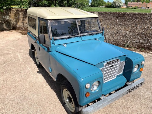 smart and useable  1973 Series III 88in diesel 7 seater  SOLD