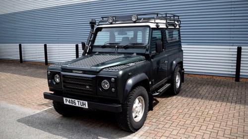 1996 Great Looking Land Rover Defender 90 TDI 300 For Sale