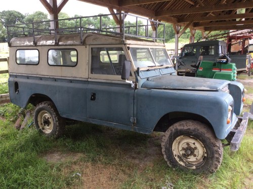 1973 Land Rover 6 cylinder 2.6 litre genuine series III For Sale