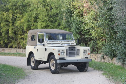1974 LAND ROVER SERIES 3 SOFT TOP PETROL LHD For Sale