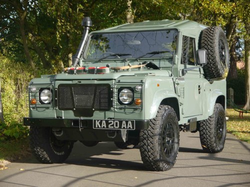 1997 Land Rover Defender 90 XD - Fully restored Wolf For Sale