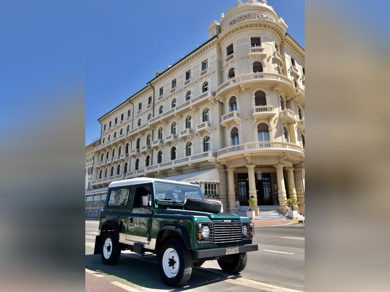 Land Rover Defender 200 TDI