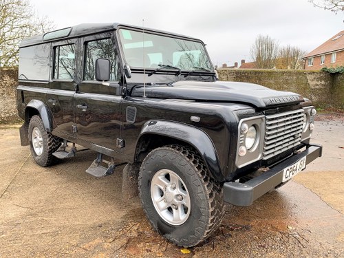2015 Defender 110 2.2TDCi County Utility+1 owner from new In vendita